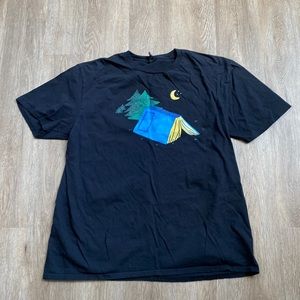 Graphic T-shirt. Camping  . Size Xl